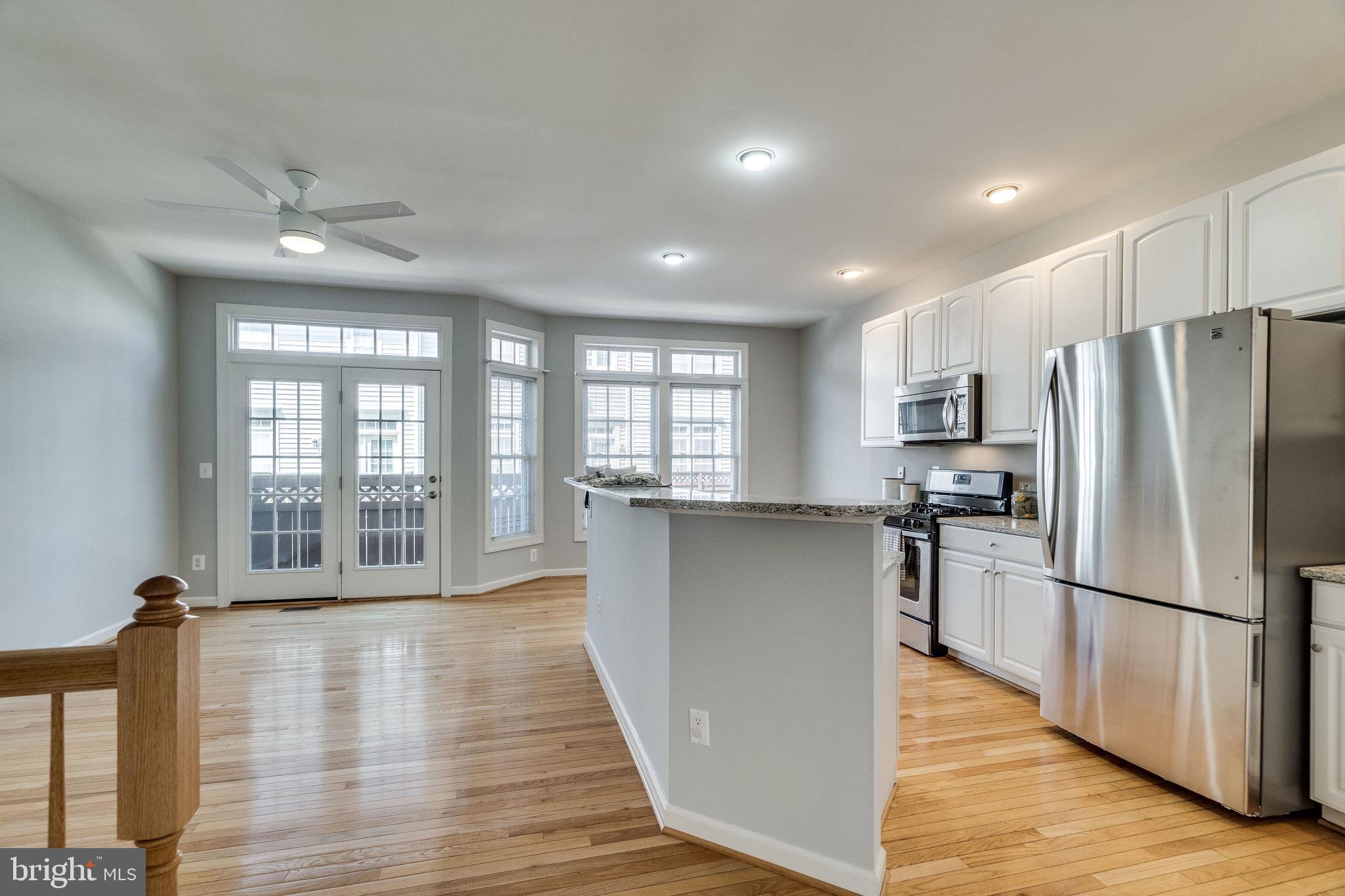 5805 Summers Grove Road Alexandria, VA 22304 - Photo 11 of 49
