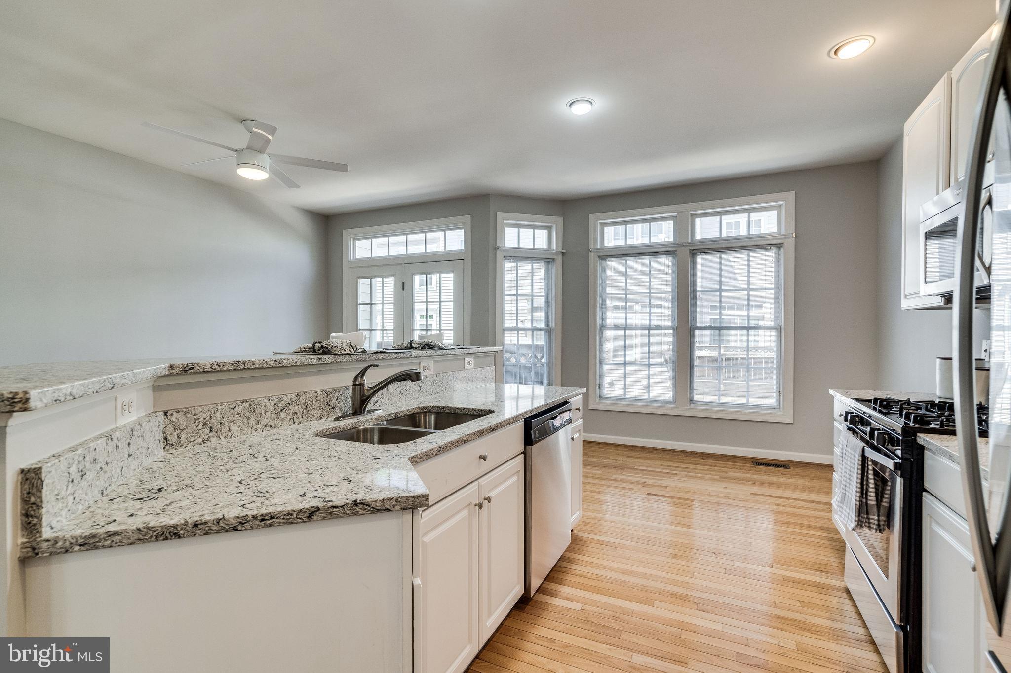 5805 Summers Grove Road Alexandria, VA 22304 - Photo 13 of 49