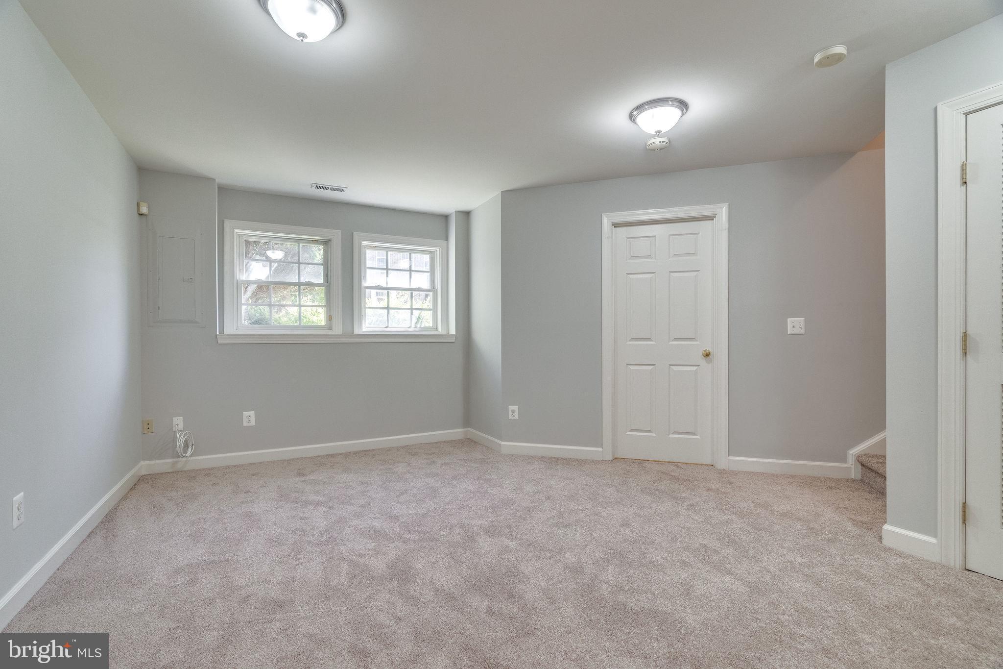 5805 Summers Grove Road Alexandria, VA 22304 - Photo 41 of 49