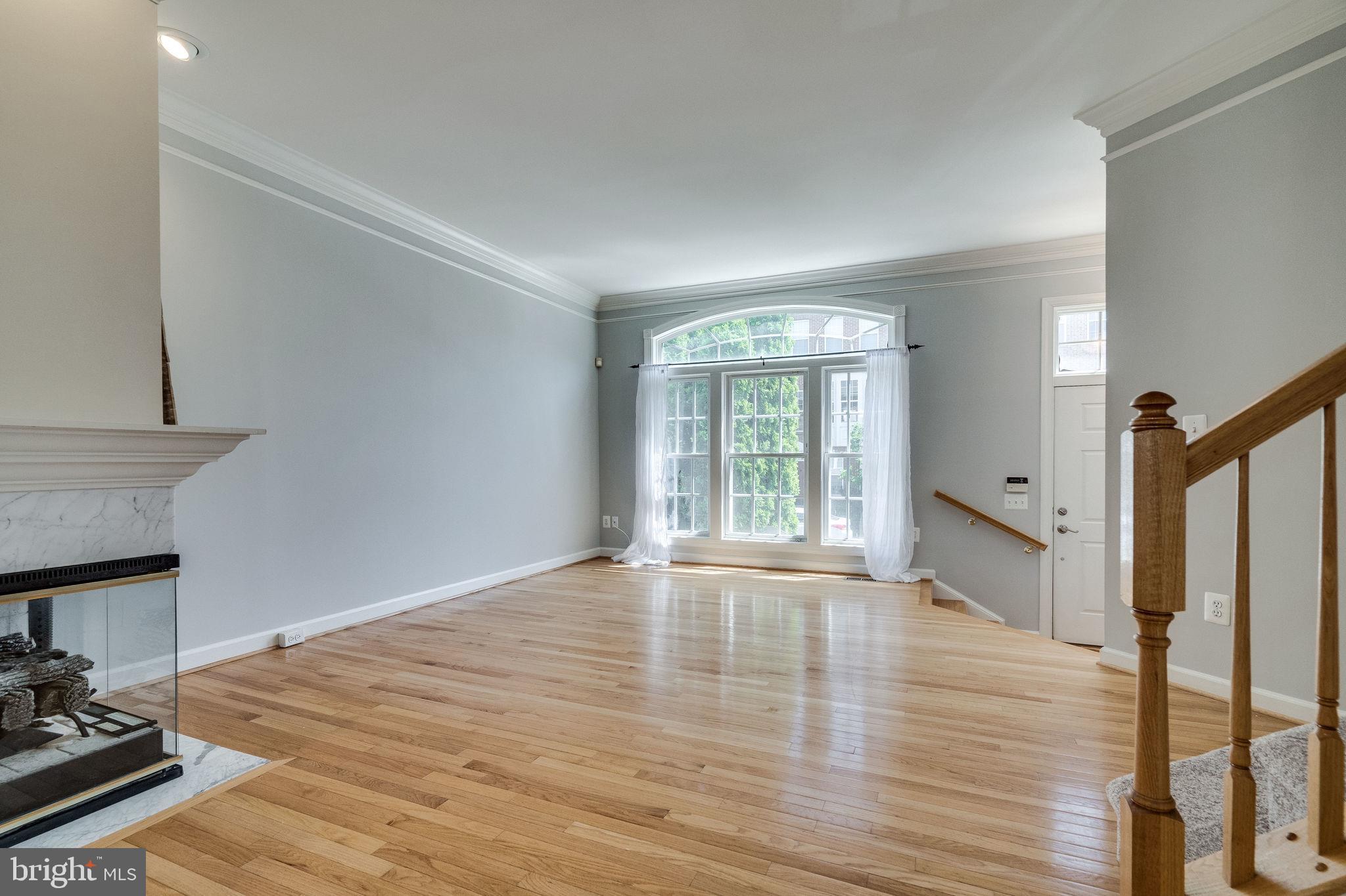 5805 Summers Grove Road Alexandria, VA 22304 - Photo 8 of 49
