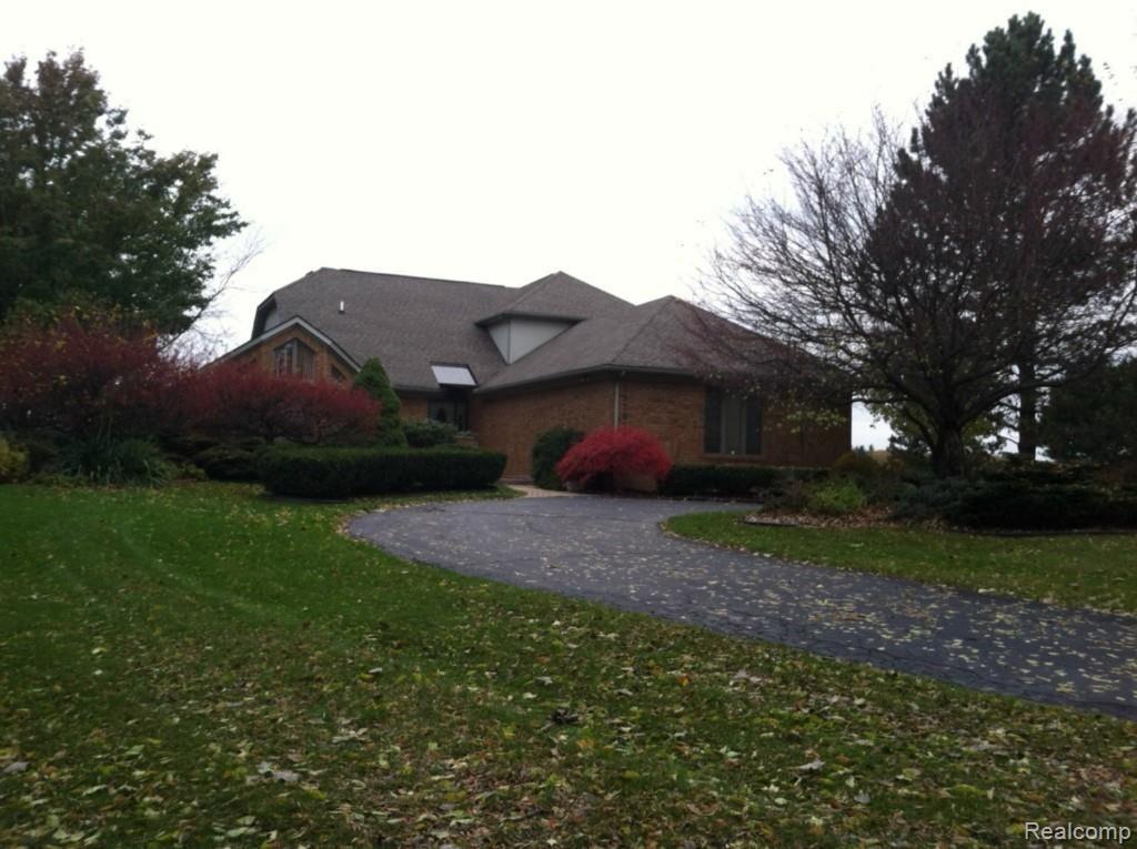69201 Eldred Road Romeo, MI 48065 - Photo 1 of 33 Eldred Primary Photo.jpg