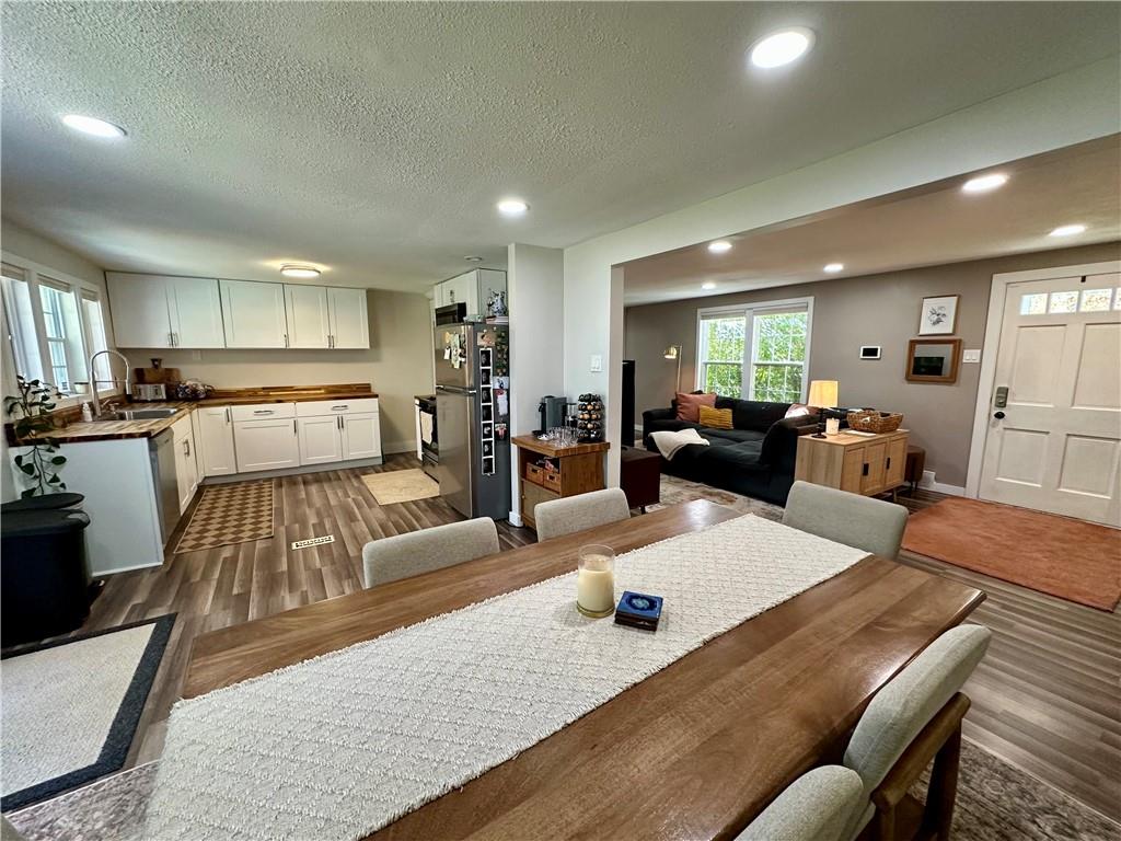 452 Woodland Road Pittsburgh, PA 15237 - Photo 12 of 27 Gallery Image 12