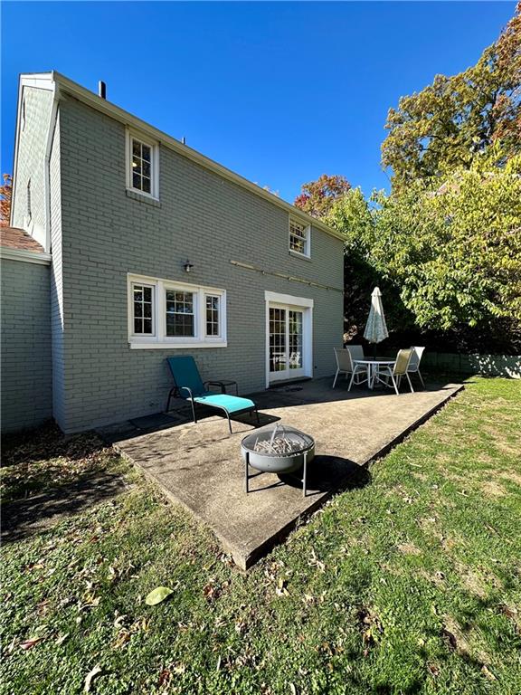 452 Woodland Road Pittsburgh, PA 15237 - Photo 5 of 27 Gallery Image 5