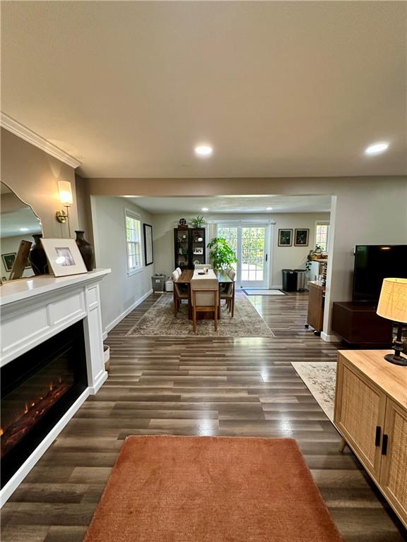 452 Woodland Road Pittsburgh, PA 15237 - Photo 8 of 27 Gallery Image 8