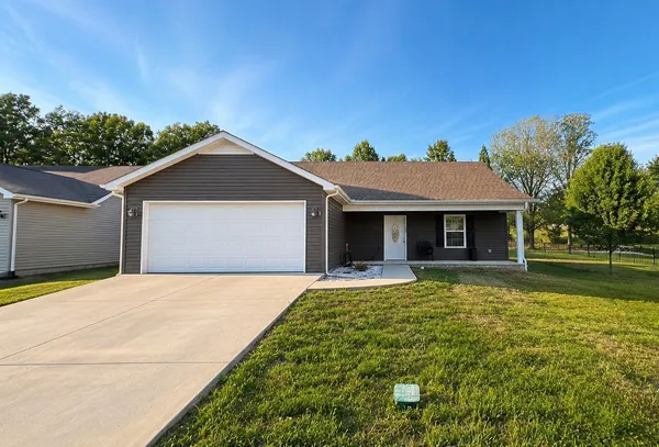 $285,000 | 100 Collinwood Drive, Tullahoma, TN 37388