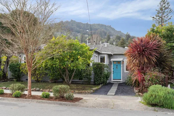$2,100,000 | 247 Chapman Drive, Corte Madera, CA 94925