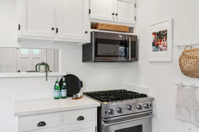 $1,895,000 | 247 Chapman Drive, Corte Madera, CA 94925