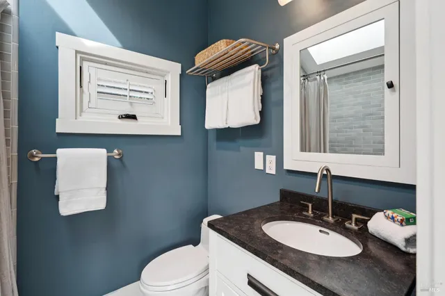 $1,895,000 | 247 Chapman Drive, Corte Madera, CA 94925