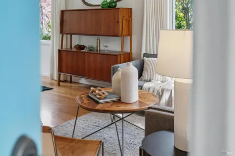 $1,895,000 | 247 Chapman Drive, Corte Madera, CA 94925