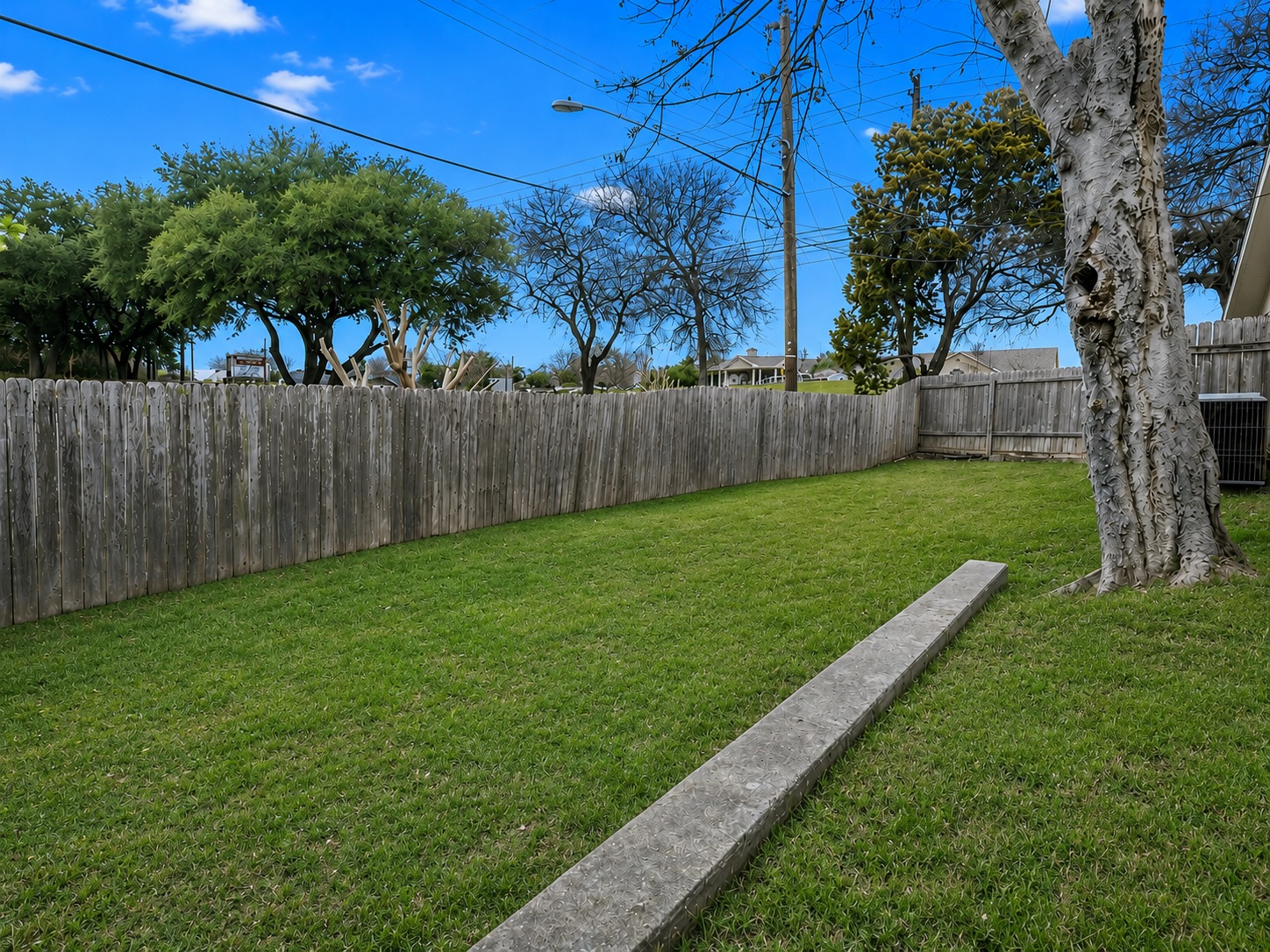 11118 Wandering Way Austin, TX 78754 - Photo 12 of 35