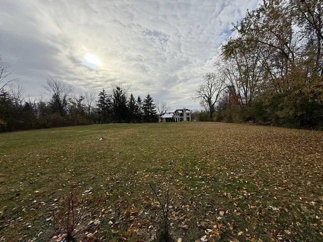 $299,000 | 12915 Archer Avenue, Lemont, IL 60439