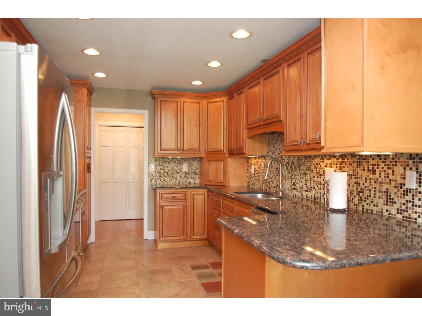 6463 West Denneys Road Dover, DE 19901 - Photo 4 of 23 Kitchen