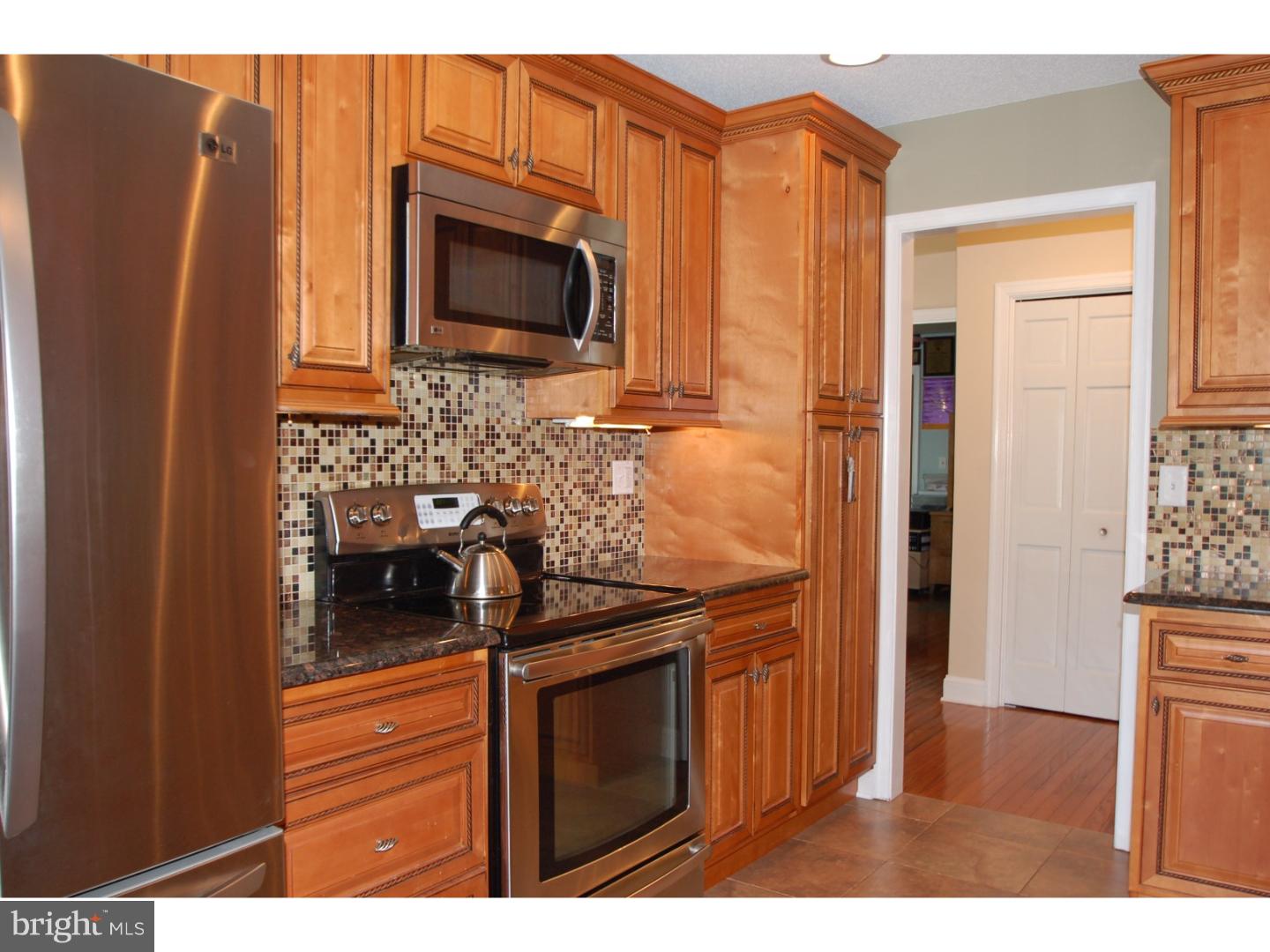 6463 West Denneys Road Dover, DE 19901 - Photo 5 of 23 Kitchen
