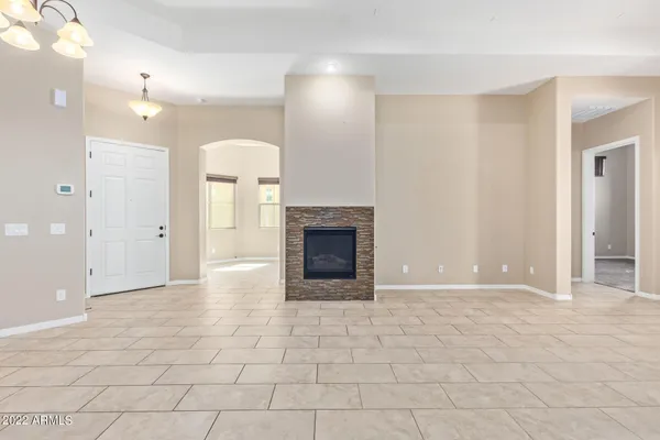 $1,995 | 14239 West Harvard Street, Goodyear, AZ 85395