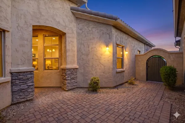 $1,995 | 14239 West Harvard Street, Goodyear, AZ 85395