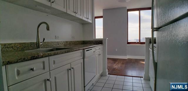 100 Old Palisade Road, Unit 2909 Fort Lee, NJ 07024 - Photo 5 of 9