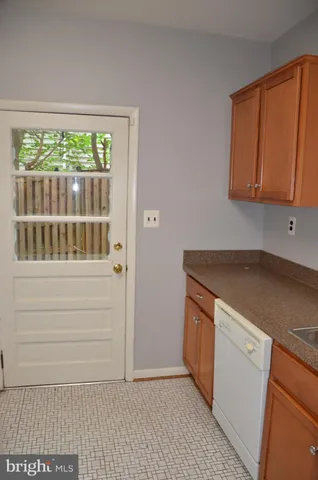 $1,250,000 | 2713 24th Road South, Unit A & B, Arlington, VA 22206