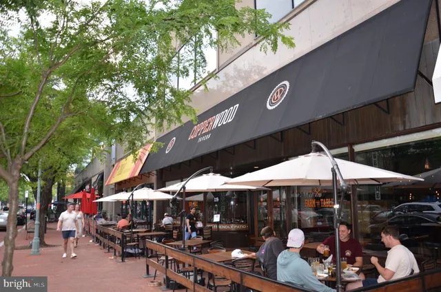 $1,250,000 | 2713 24th Road South, Unit A & B, Arlington, VA 22206