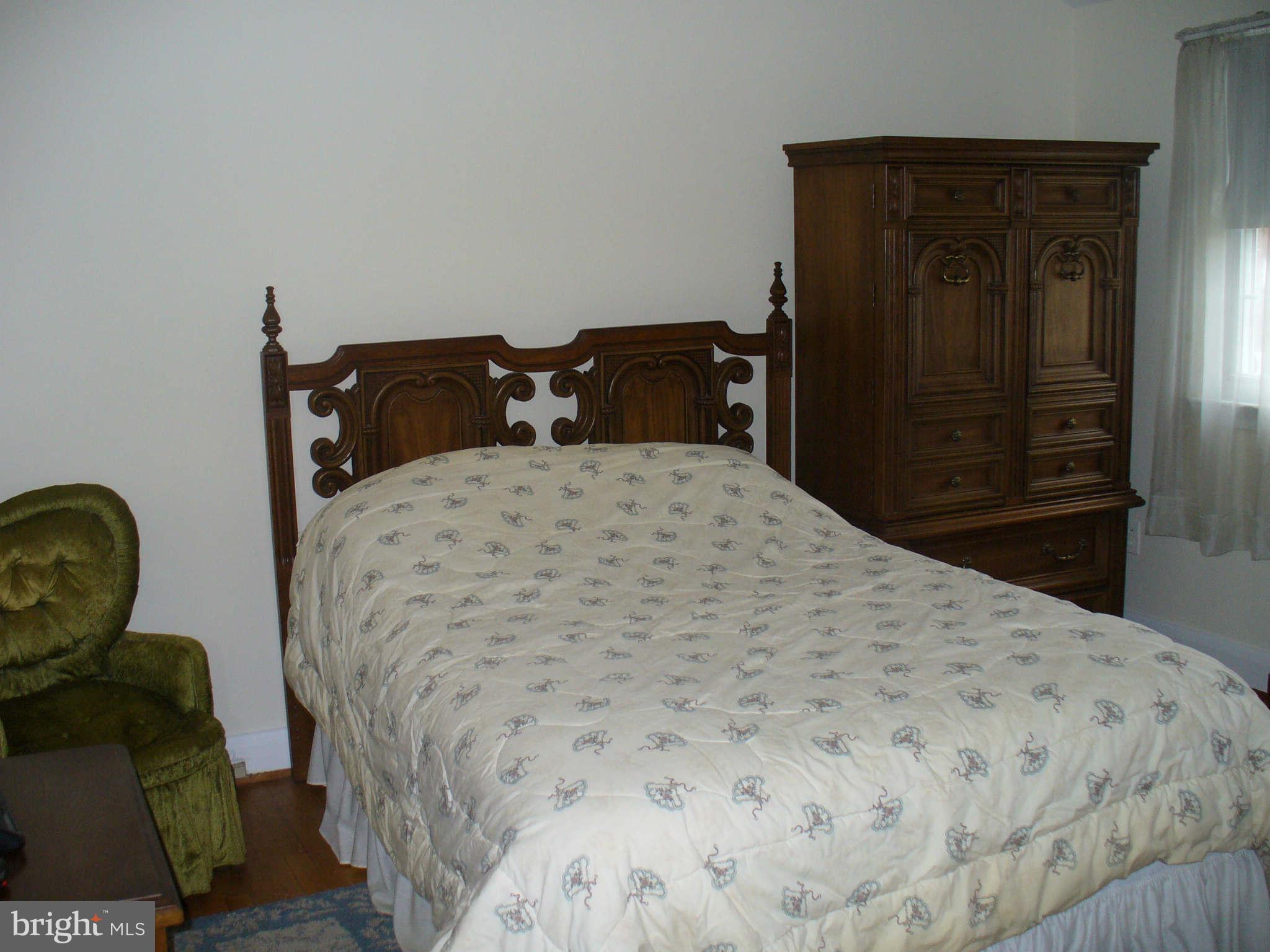 5731 Edgepark Road Baltimore, MD 21239 - Photo 7 of 12 Bedroom