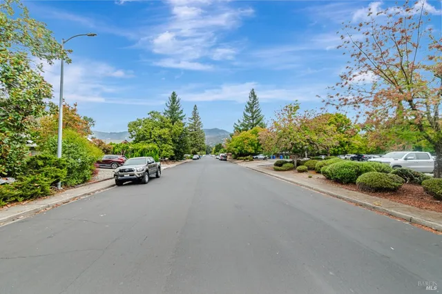 $749,000 | 1103 Mitzi Drive, Calistoga, CA 94515