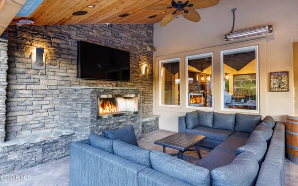 $2,200,000 | 3261 Indian Creek Place, Simi Valley, CA 93063