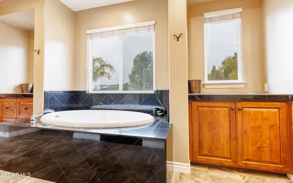 $2,200,000 | 3261 Indian Creek Place, Simi Valley, CA 93063