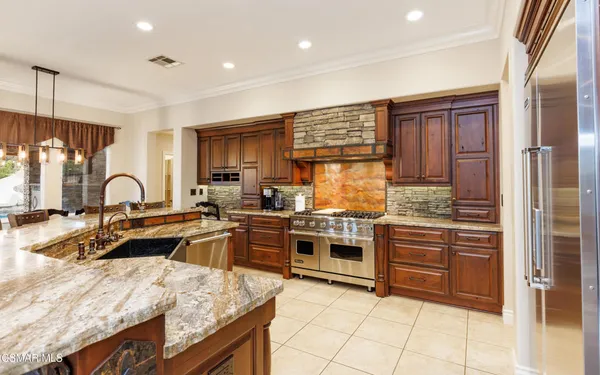 $2,200,000 | 3261 Indian Creek Place, Simi Valley, CA 93063