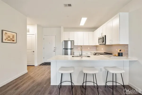 $2,500 | 1 Nolan Way, Unit STAND, East Brunswick, NJ 08816