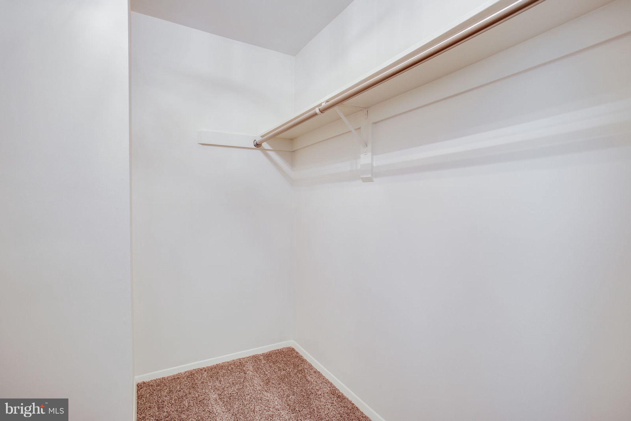 18810 Walkers Choice Road, Unit 1 Gaithersburg, MD 20886 - Photo 13 of 20 Interior (General)