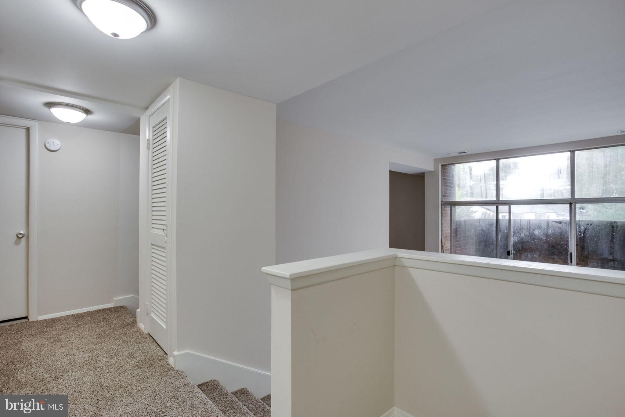 18810 Walkers Choice Road, Unit 1 Gaithersburg, MD 20886 - Photo 4 of 20 Interior (General)