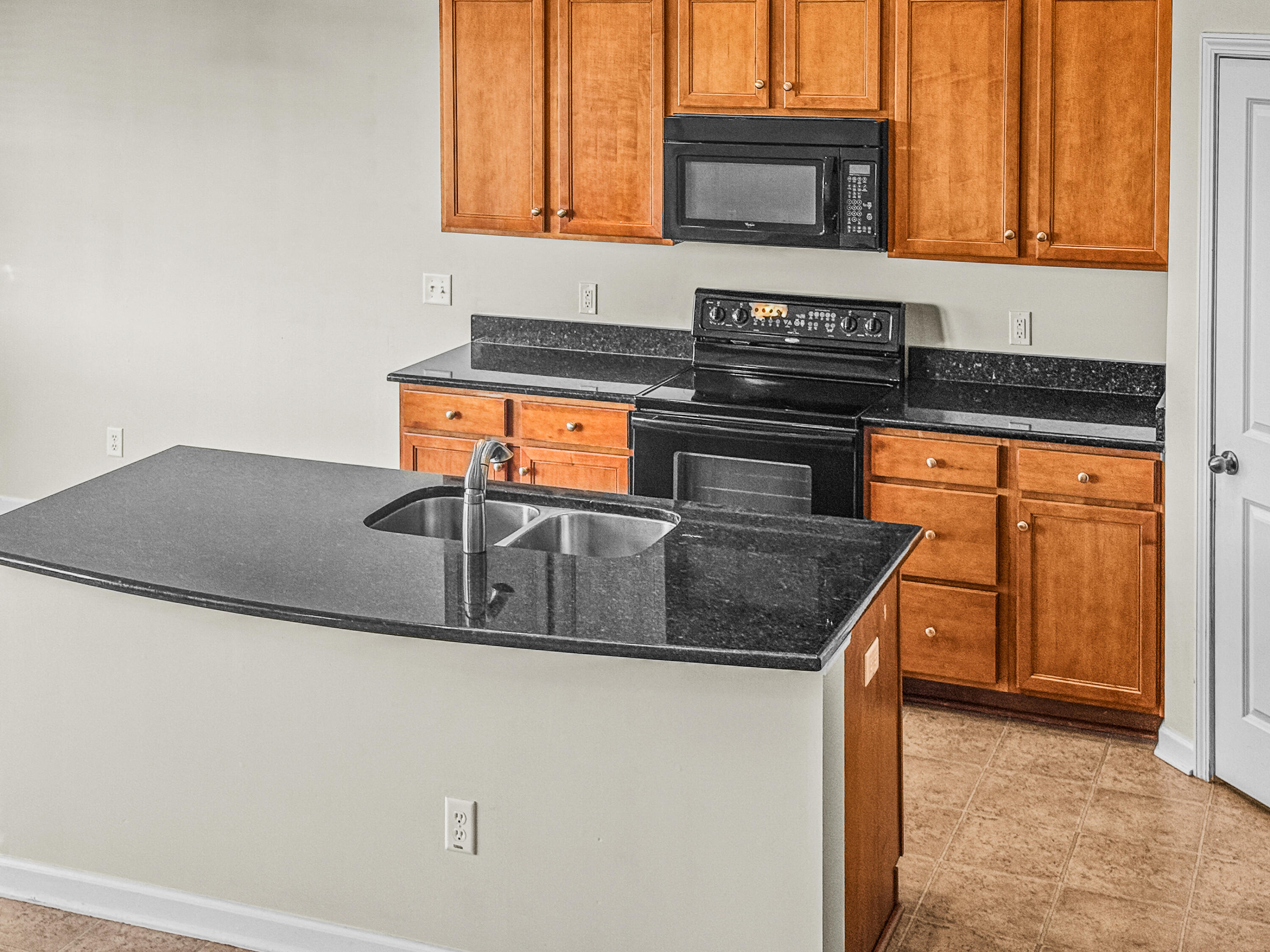 183 Decatur Drive Summerville, SC 29486 - Photo 26 of 64 Eat-In Kitchen