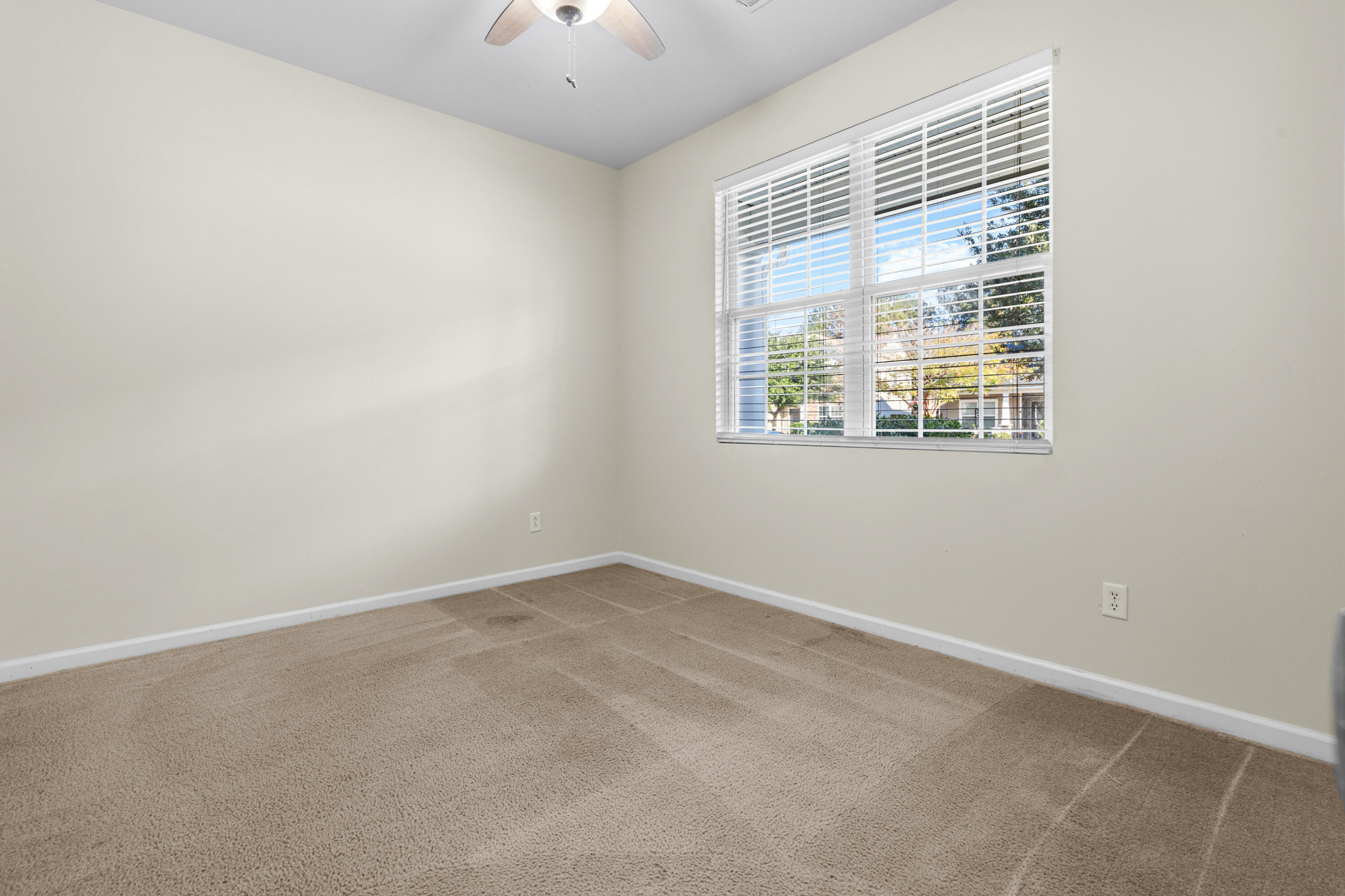 183 Decatur Drive Summerville, SC 29486 - Photo 38 of 64 Bedroom 3