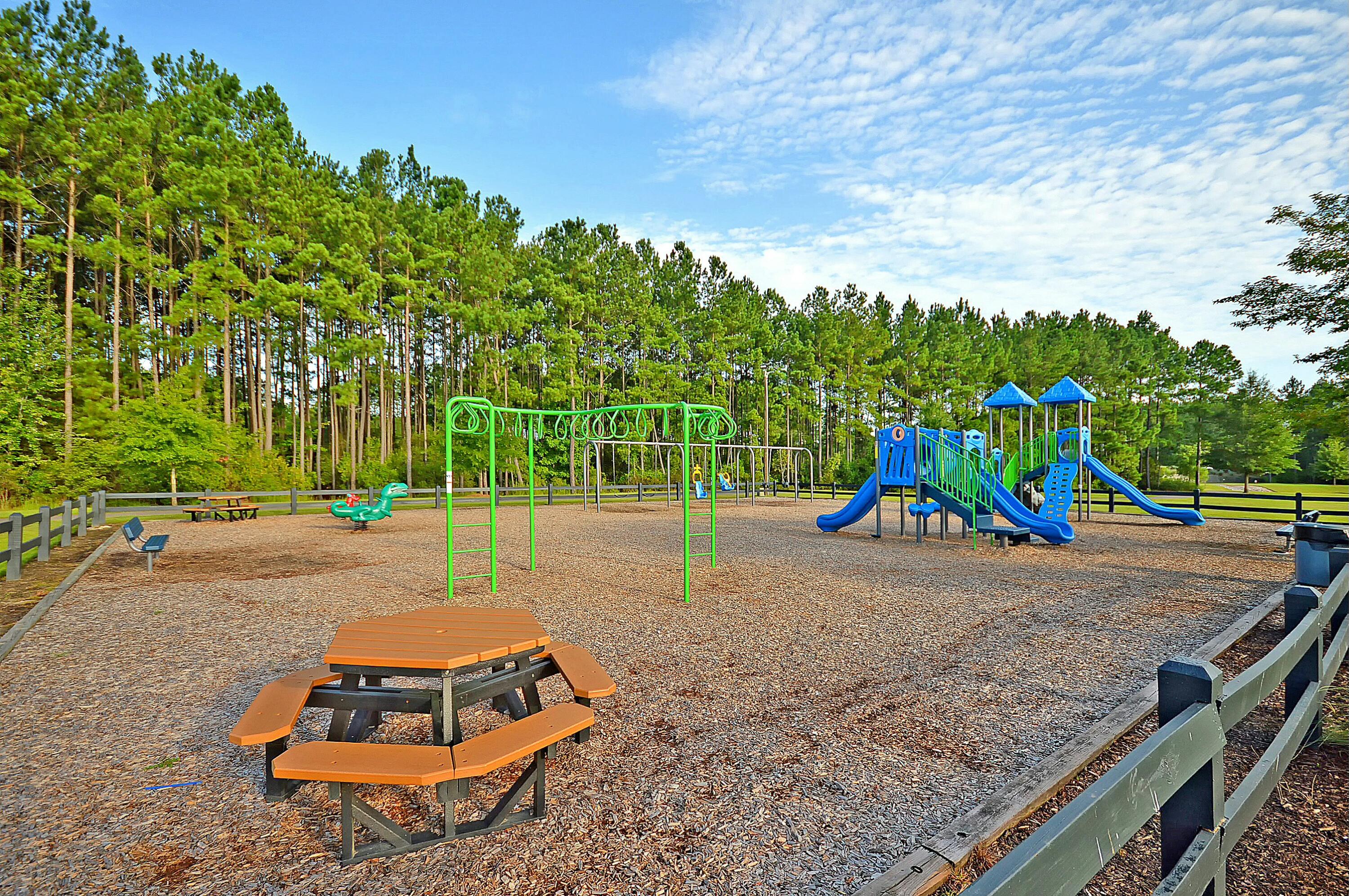183 Decatur Drive Summerville, SC 29486 - Photo 54 of 64 Playground