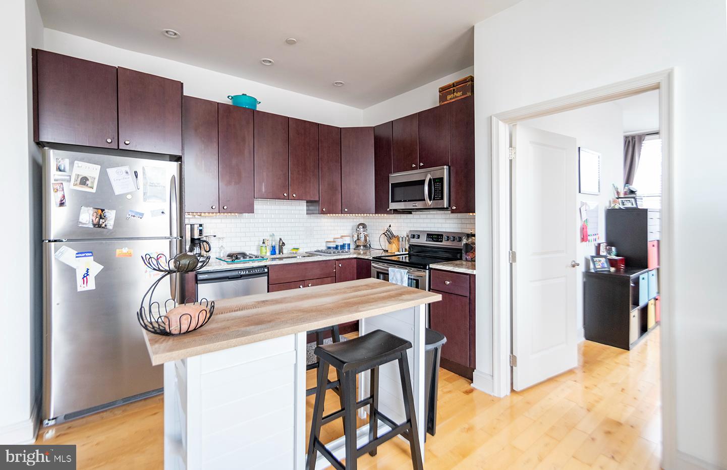 427 Monroe Street, Unit 202 Philadelphia, PA 19147 - Photo 1 of 14