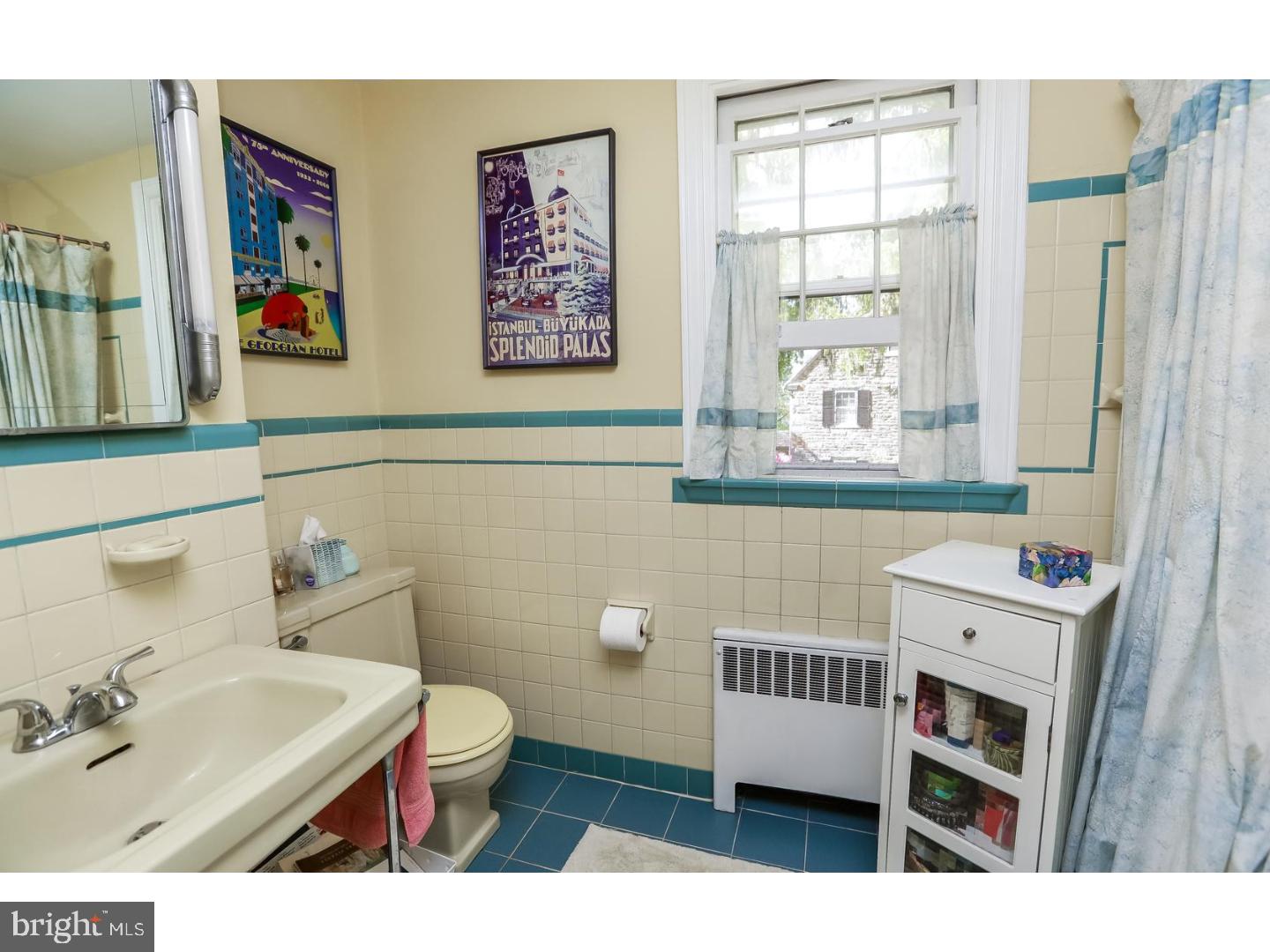 1700 Harris Road Glenside, PA 19038 - Photo 15 of 25 Bathroom