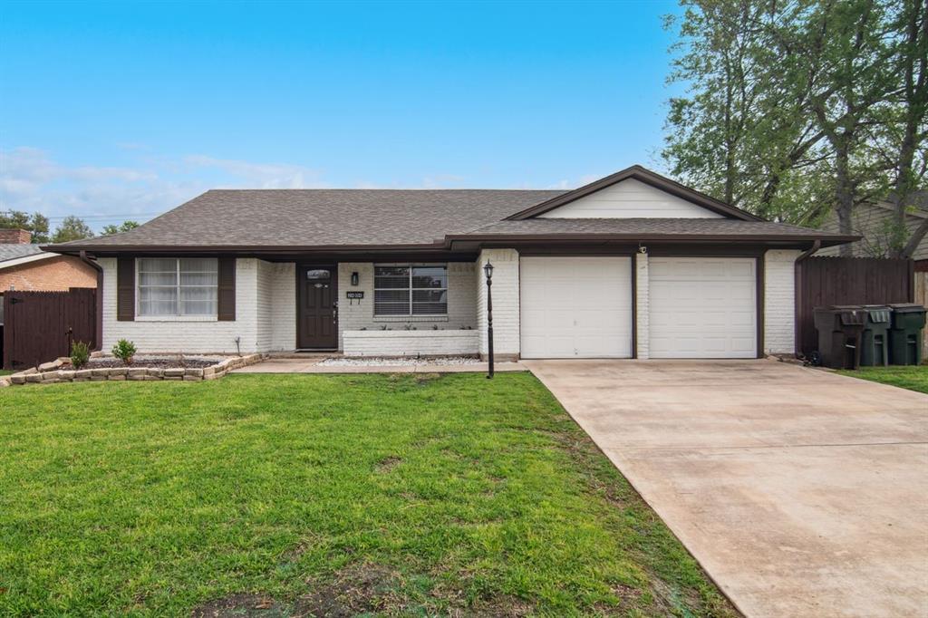 2404 17th Street Plano, TX 75074 - Photo 2 of 24 Adorable Brick home with 2 car garage