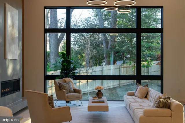 $3,595,888 | 7103 Westbury Road, McLean, VA 22101