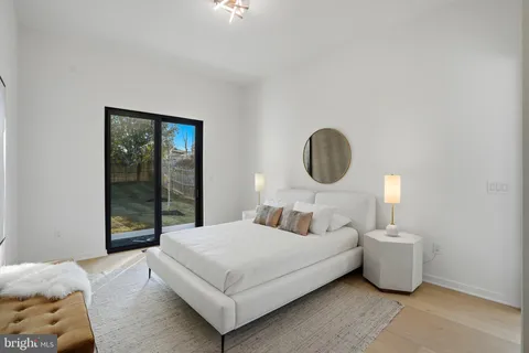 $3,595,888 | 7103 Westbury Road, McLean, VA 22101