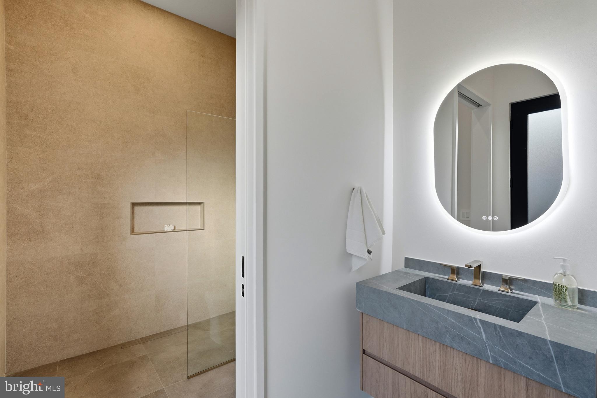 7103 Westbury Road McLean, VA 22101 - Photo 38 of 91