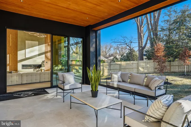 $3,595,888 | 7103 Westbury Road, McLean, VA 22101