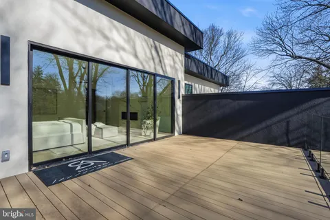 $3,595,888 | 7103 Westbury Road, McLean, VA 22101