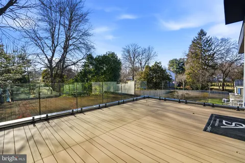 $3,595,888 | 7103 Westbury Road, McLean, VA 22101