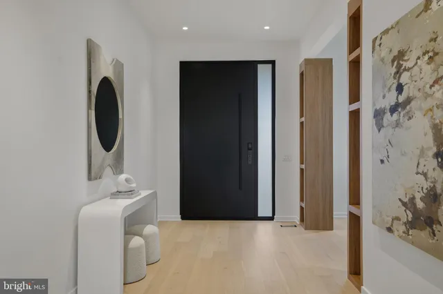 $3,595,888 | 7103 Westbury Road, McLean, VA 22101