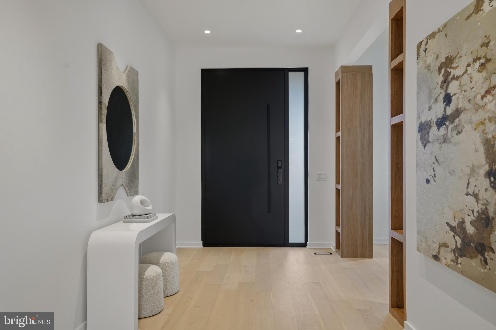 7103 Westbury Road McLean, VA 22101 - Photo 5 of 96