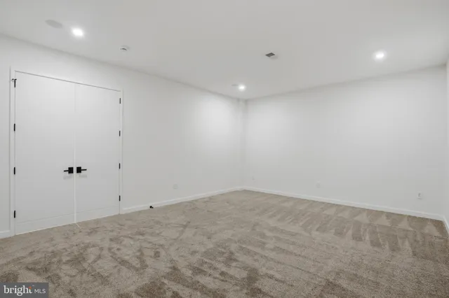 $3,595,888 | 7103 Westbury Road, McLean, VA 22101