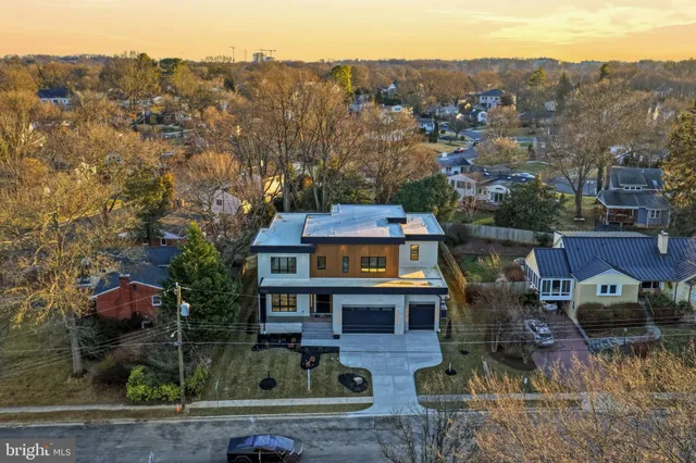 $3,595,888 | 7103 Westbury Road, McLean, VA 22101