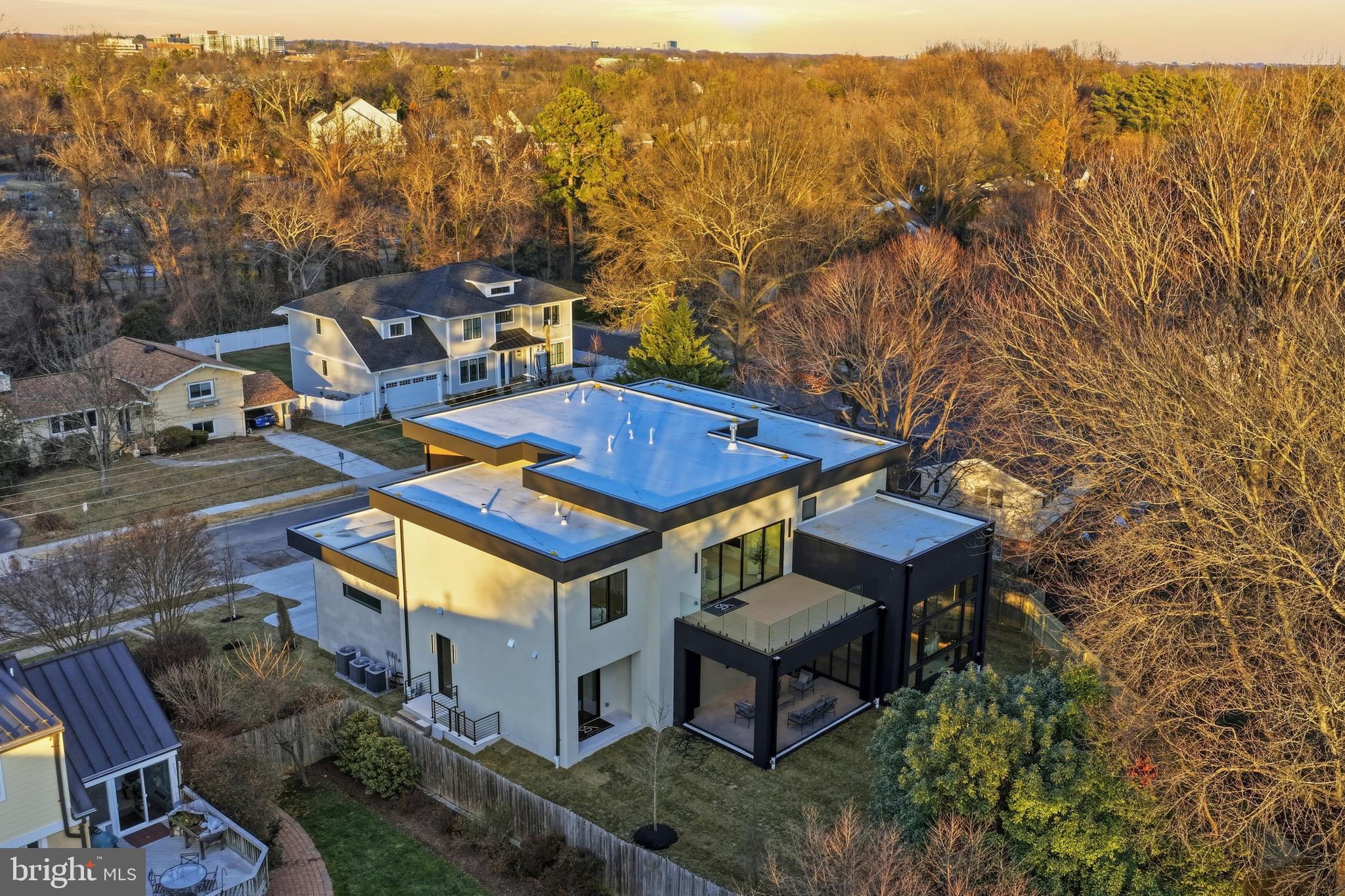 7103 Westbury Road McLean, VA 22101 - Photo 95 of 96