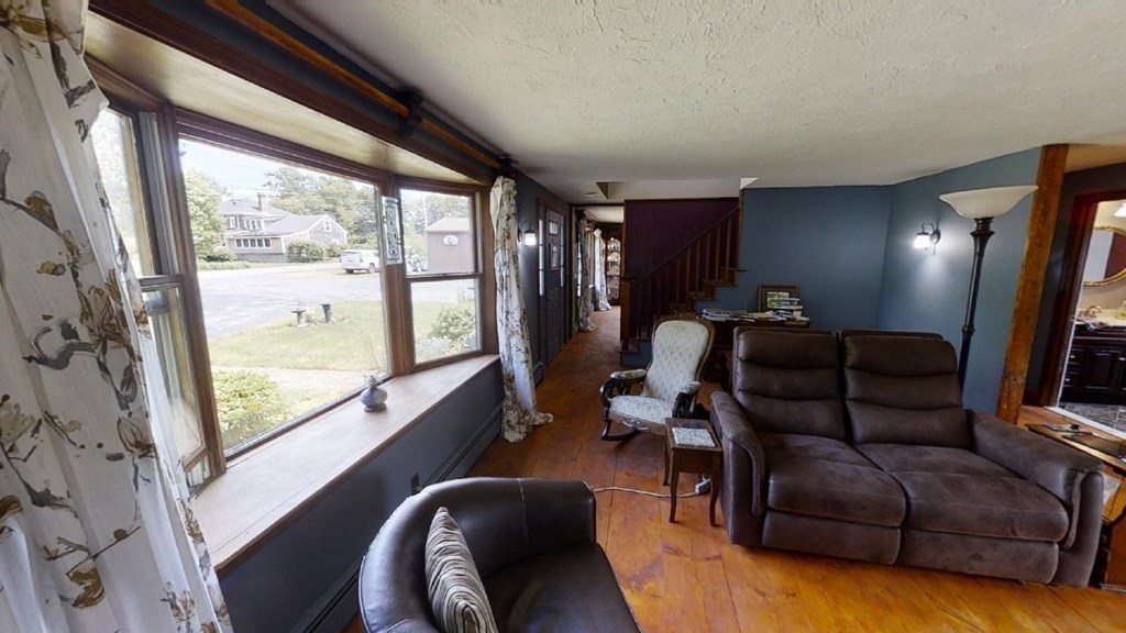 65 Harrington Road Westminster, MA 01473 - Photo 7 of 41