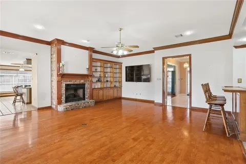 $425,000 | 18 Everglades Street, Kenner, LA 70065