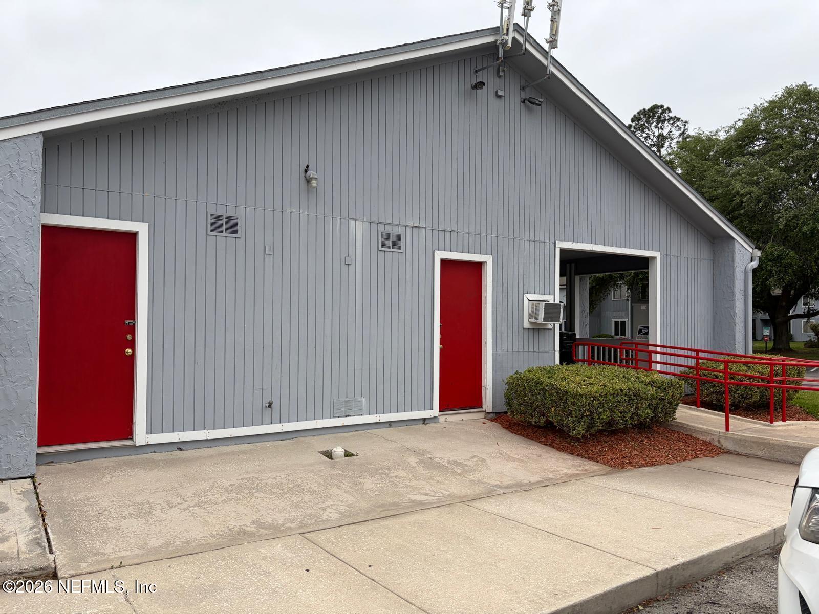 3270 Ricky Drive, Unit 303 Jacksonville, FL 32223 - Photo 18 of 21 WhatsApp Image 2026-03-28 at 5.11.29 PM